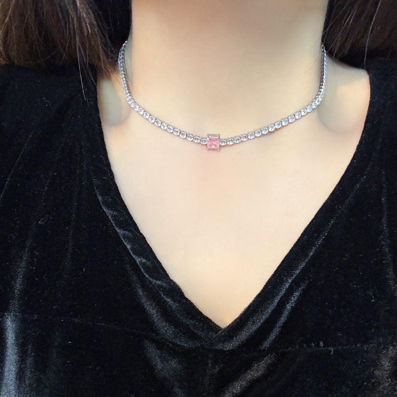Simple And Versatile Sparkling Diamond Filled Square Candy Women&