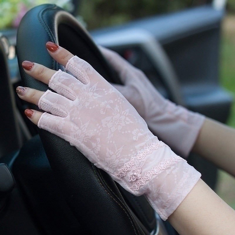 Semi-Finger Lace Sunscreen Gloves Female Summer Ice Silk Half Fingers Anti-Slip Driving Thin Anti-UV Fashion Women Mittens TB54 Limorista