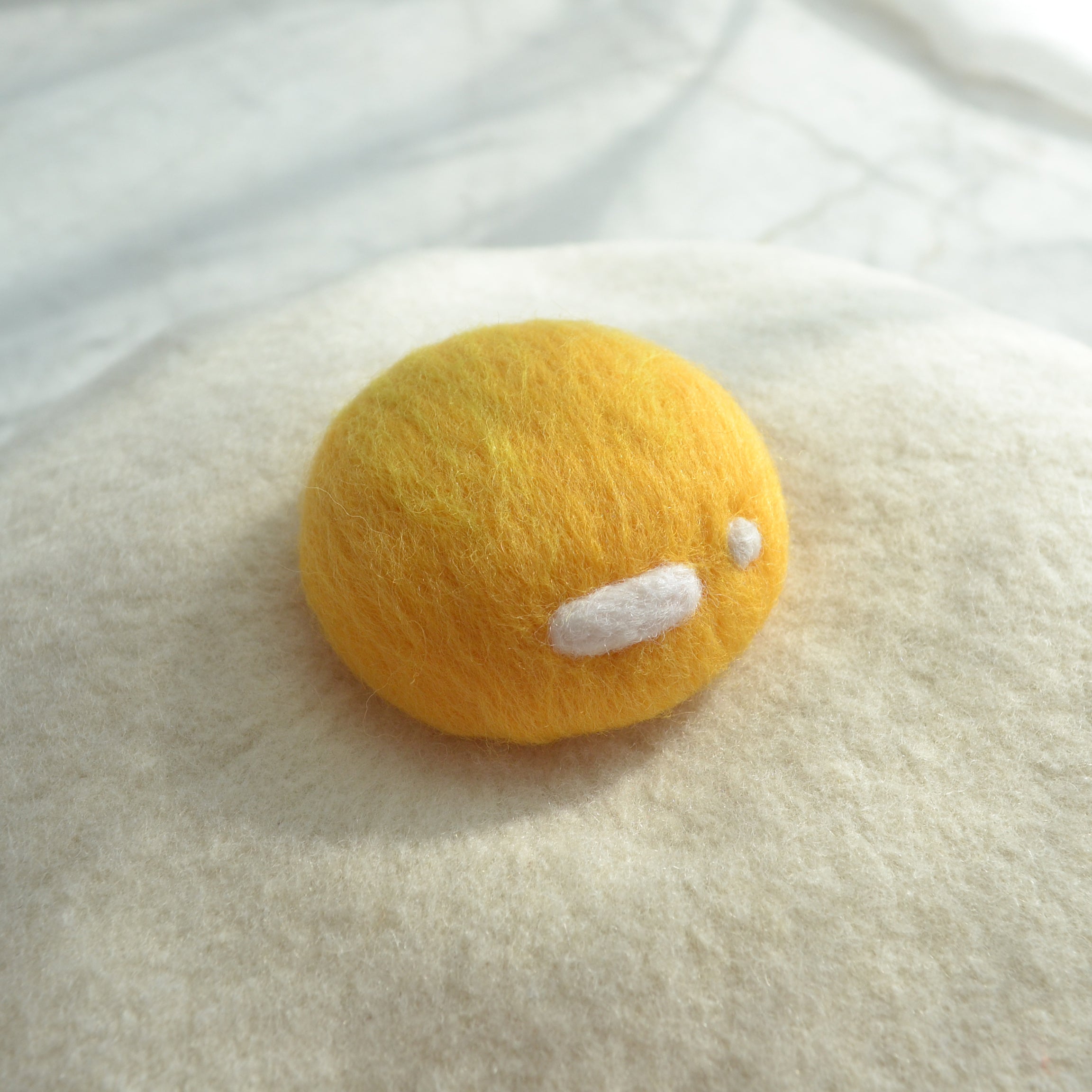 Poached egg beret Limorista