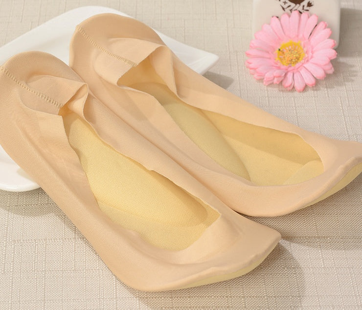 3D Arch Foot Massage Health Care Women Summer Socks Ice Silk Socks Shallow Mouth Silica Gel Invisible Slippers Feet Care Limorista