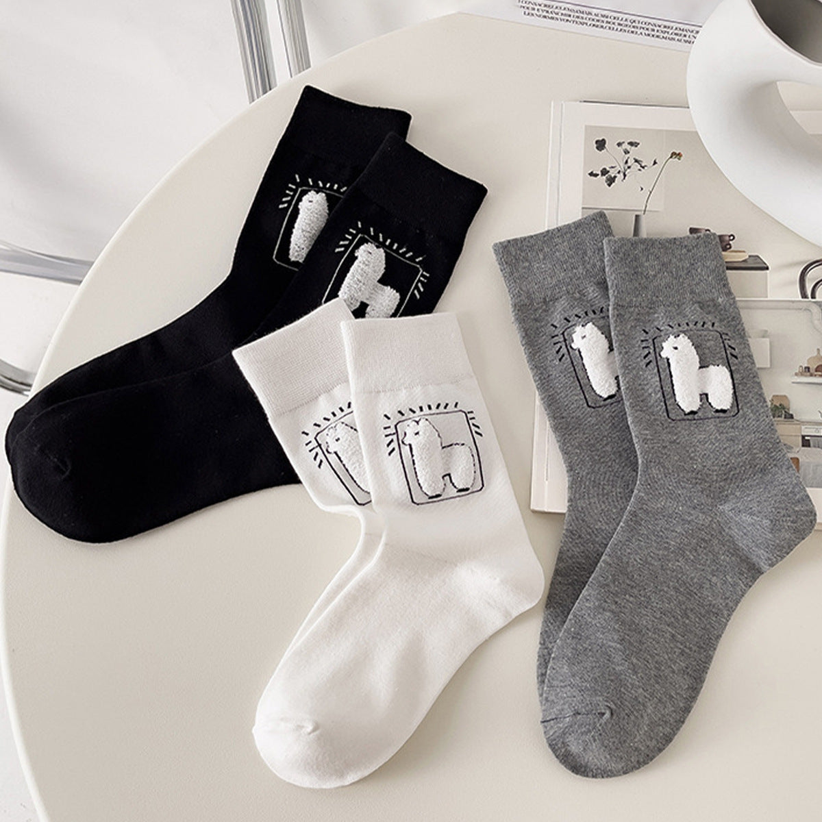 Spring And Autumn Tube Socks Cute Cartoon Black White Gray Alpaca Socks Limorista