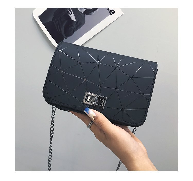 New all-match Korean messenger bag Limorista