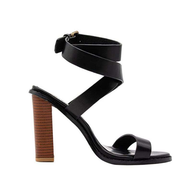 Plus-size sandals for women with chunky heels Limorista