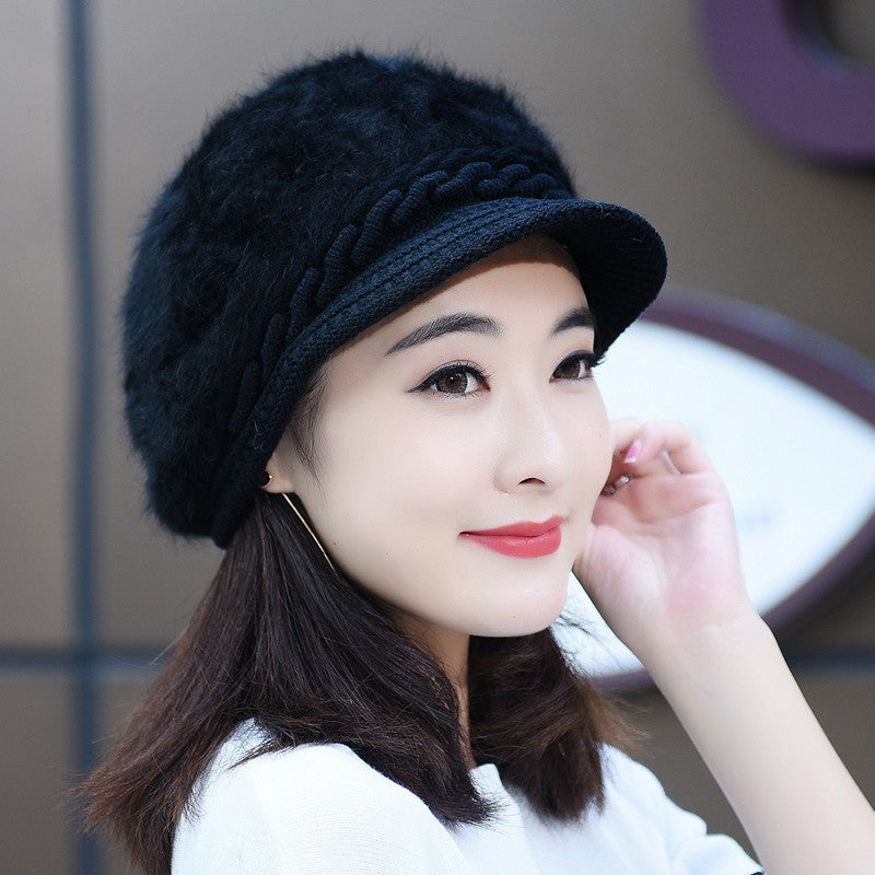 Ladies winter knitted beret Limorista
