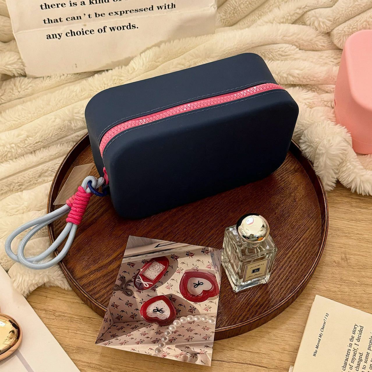 Silicone Cosmetic Bag Large Capacity Portable Waterproof Limorista