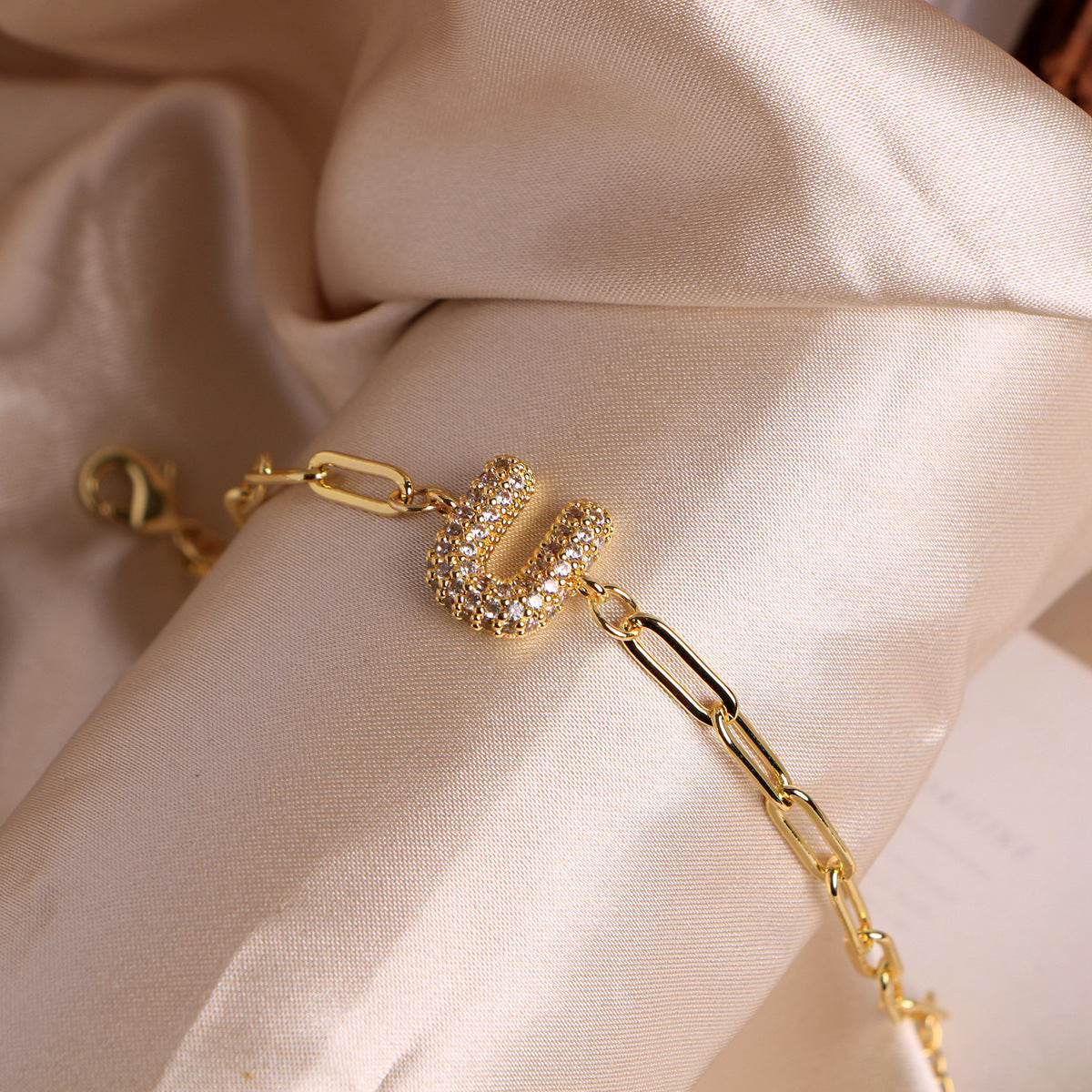 18K Bubble Balloon 26 English Zircon Clip Bracelet Limorista