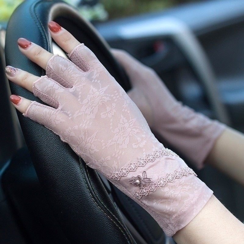 Semi-Finger Lace Sunscreen Gloves Female Summer Ice Silk Half Fingers Anti-Slip Driving Thin Anti-UV Fashion Women Mittens TB54 Limorista