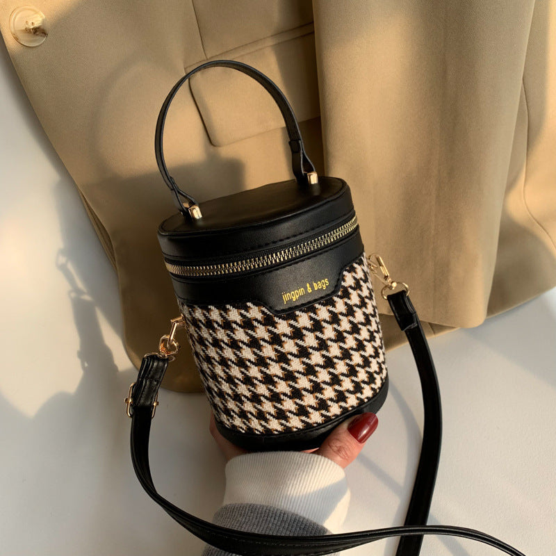 Portable Bucket Bag Korean Style Cool Trendy Limorista