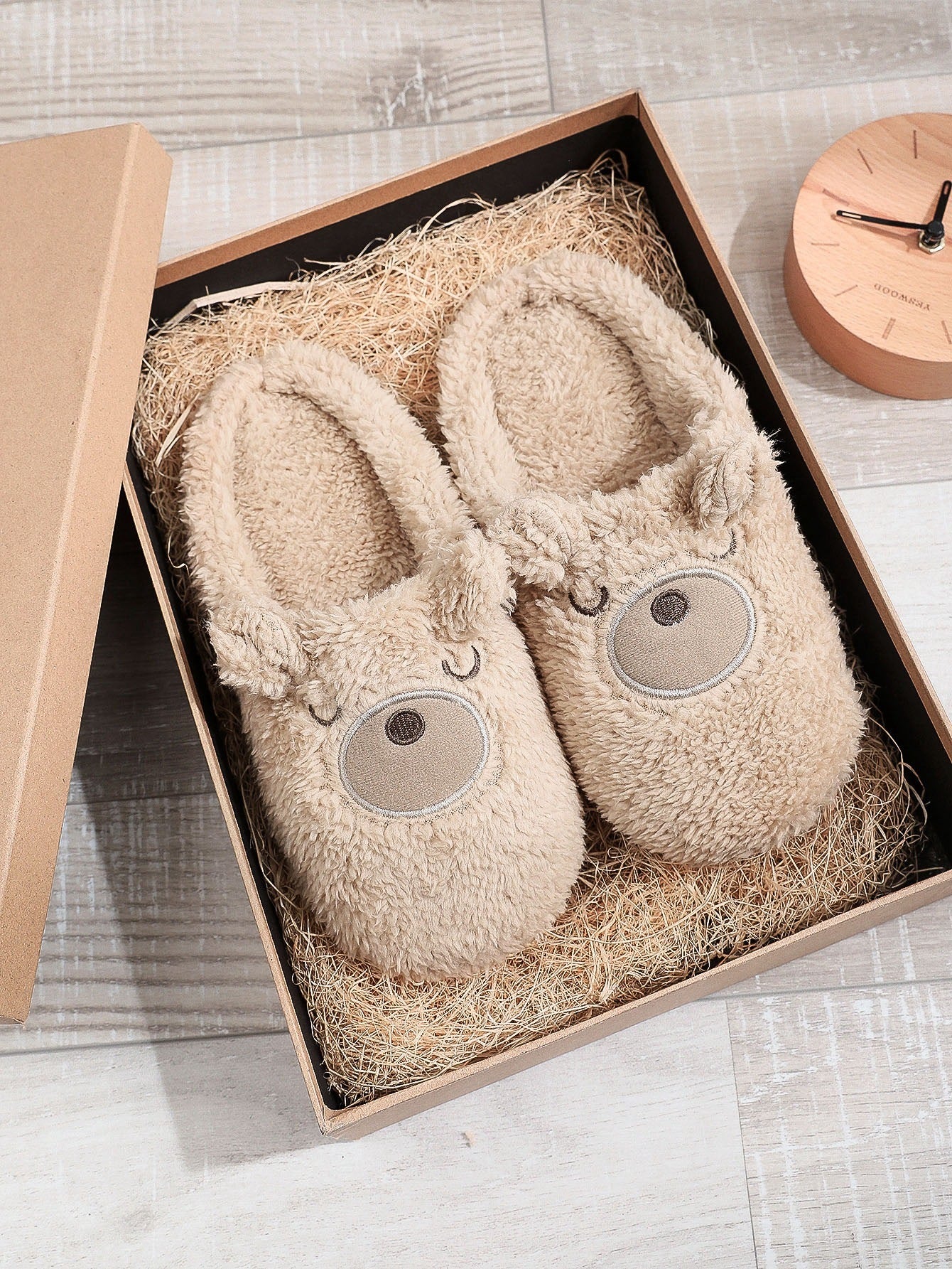 Cute Round Toe Brown Toe Ring In Stock Couple Soft Bottom Flat Heel Medium Mouth Suede Cotton Slippers Limorista