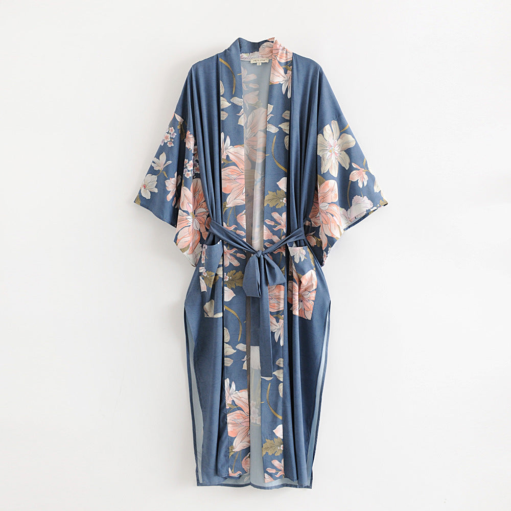 Women‘s peacock cardigan Limorista