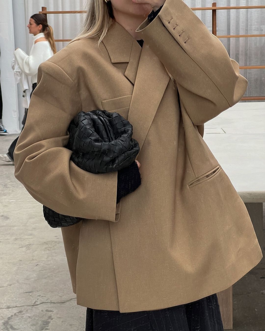 Lapel Side Slit Suit Jacket Women&