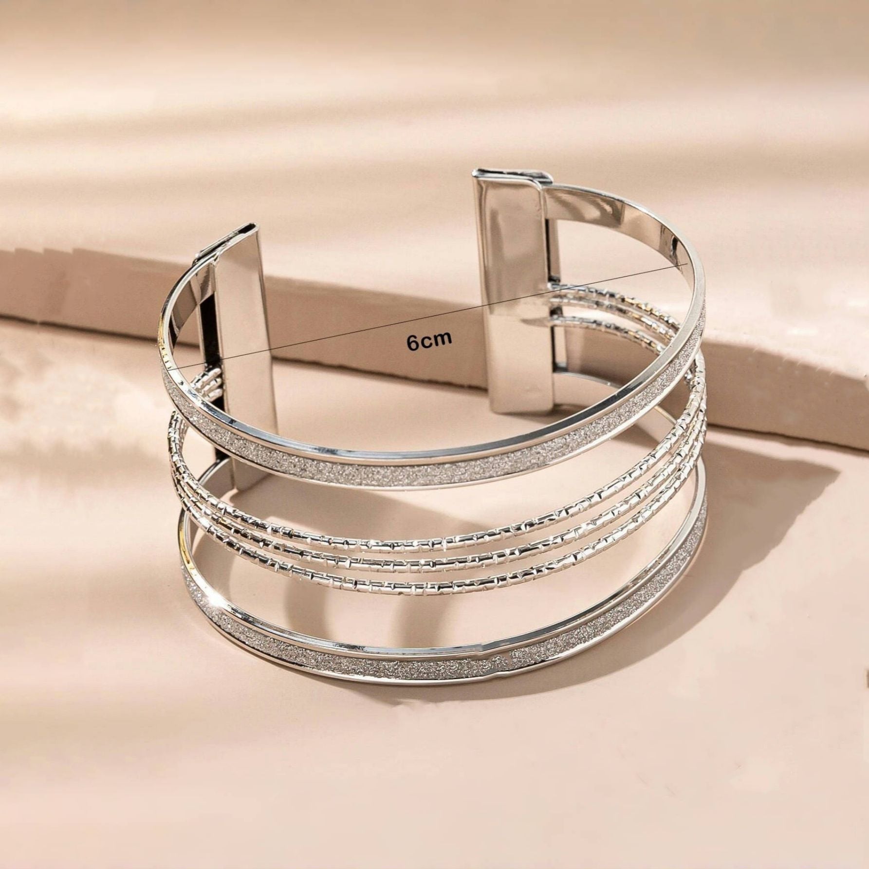Versatile Personality Open Geometric Hollow Frosted Bracelet Limorista