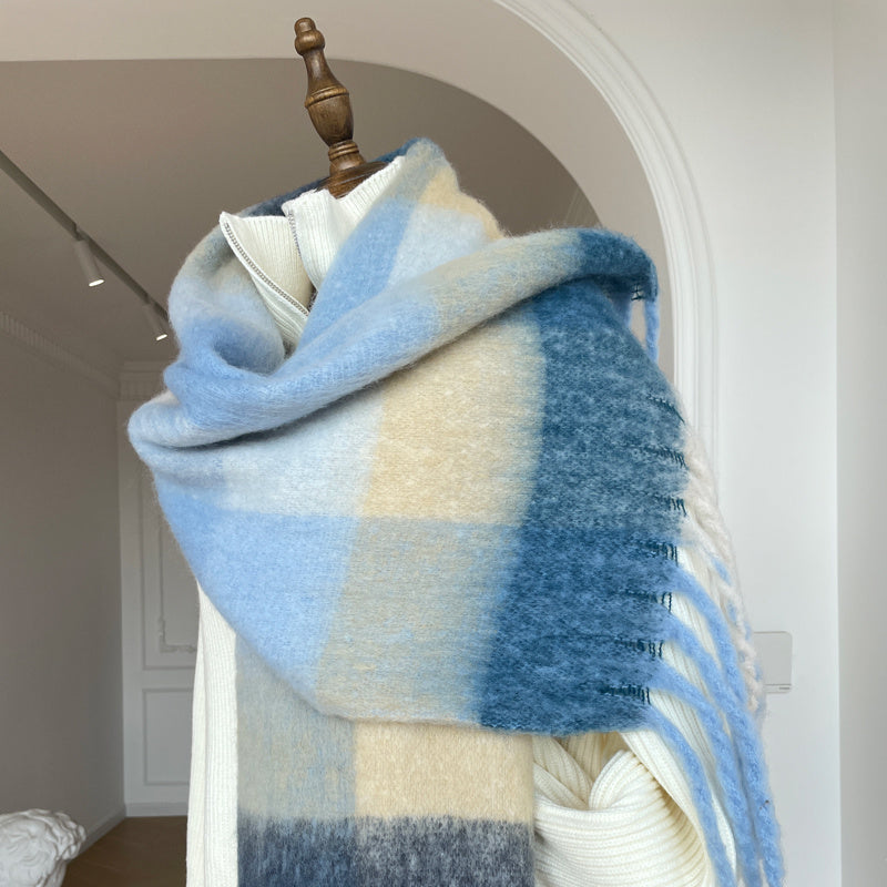 Shooting Travel Matching Autumn And Winter Scarf Limorista