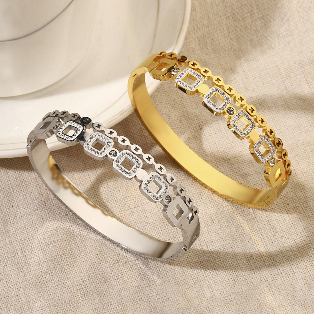 Stainless Steel Electroplated Bracelet For Women Limorista