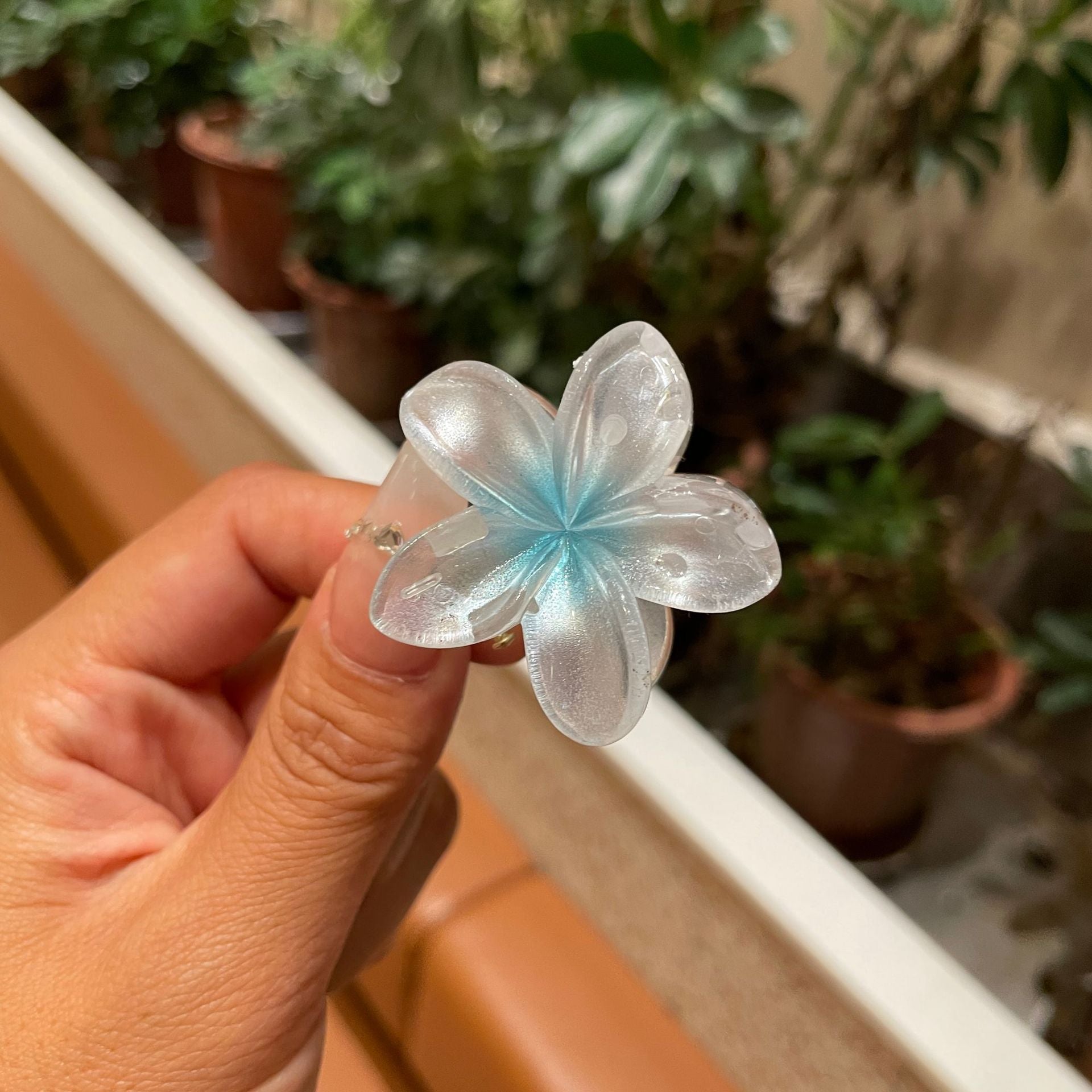 4CM Plumeria Rubra Grip Flower Barrettes Female Limorista