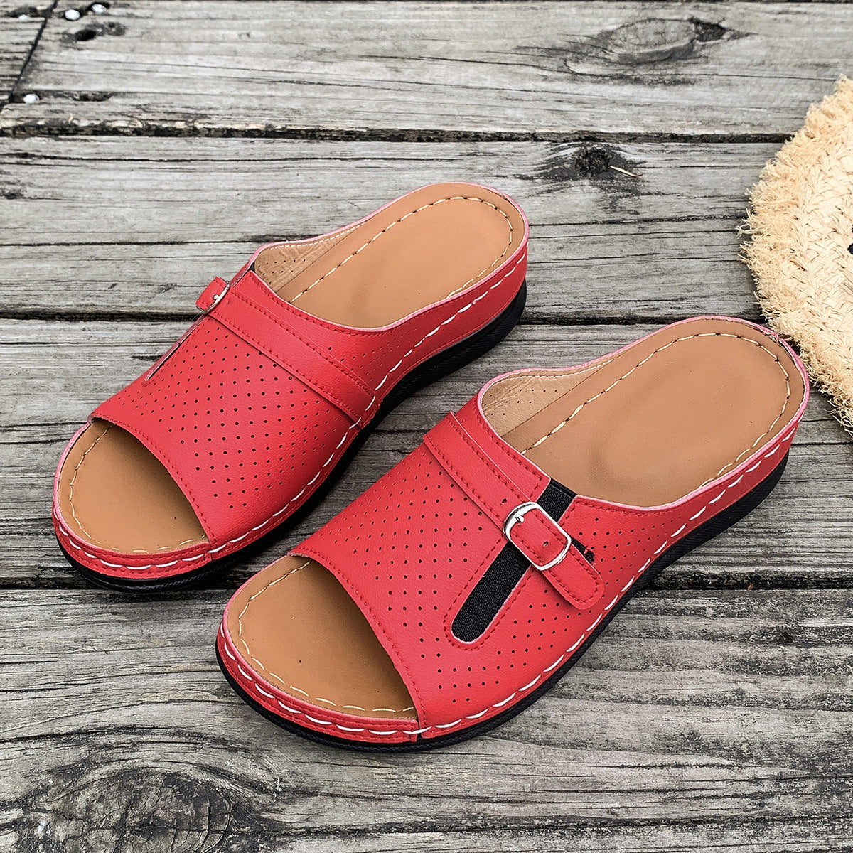 European And American Style Belt Buckle Stylish And Lightweight Slippers Limorista