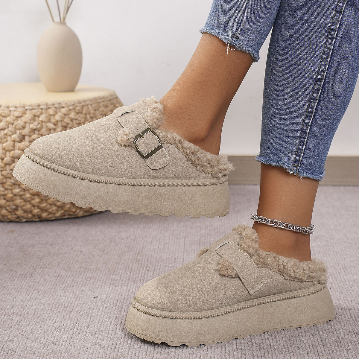 Fashion Thick-soled Plush Buckle Cotton Slippers Winter Indoor And Outdoor Casual Warm Shoes Women Garden Slipper Limorista