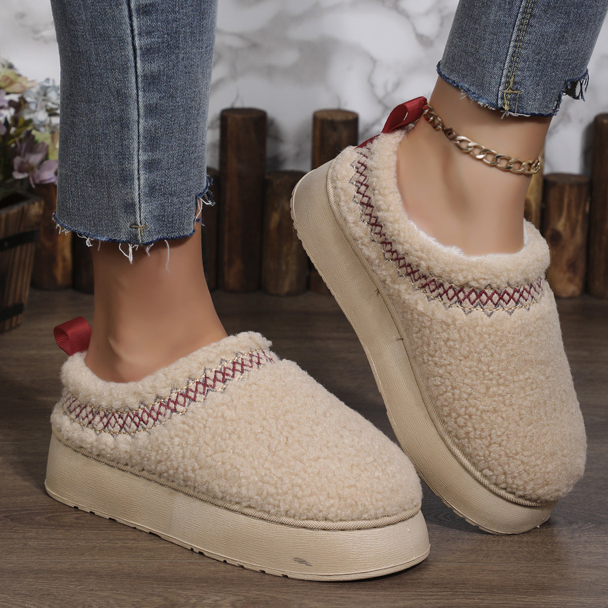 New Ethnic Style Sewing-edge Plush Slippers Winter Indoor Floor Thick-soled Slipper Fashion Outdoor Warm Garden Shoes Limorista
