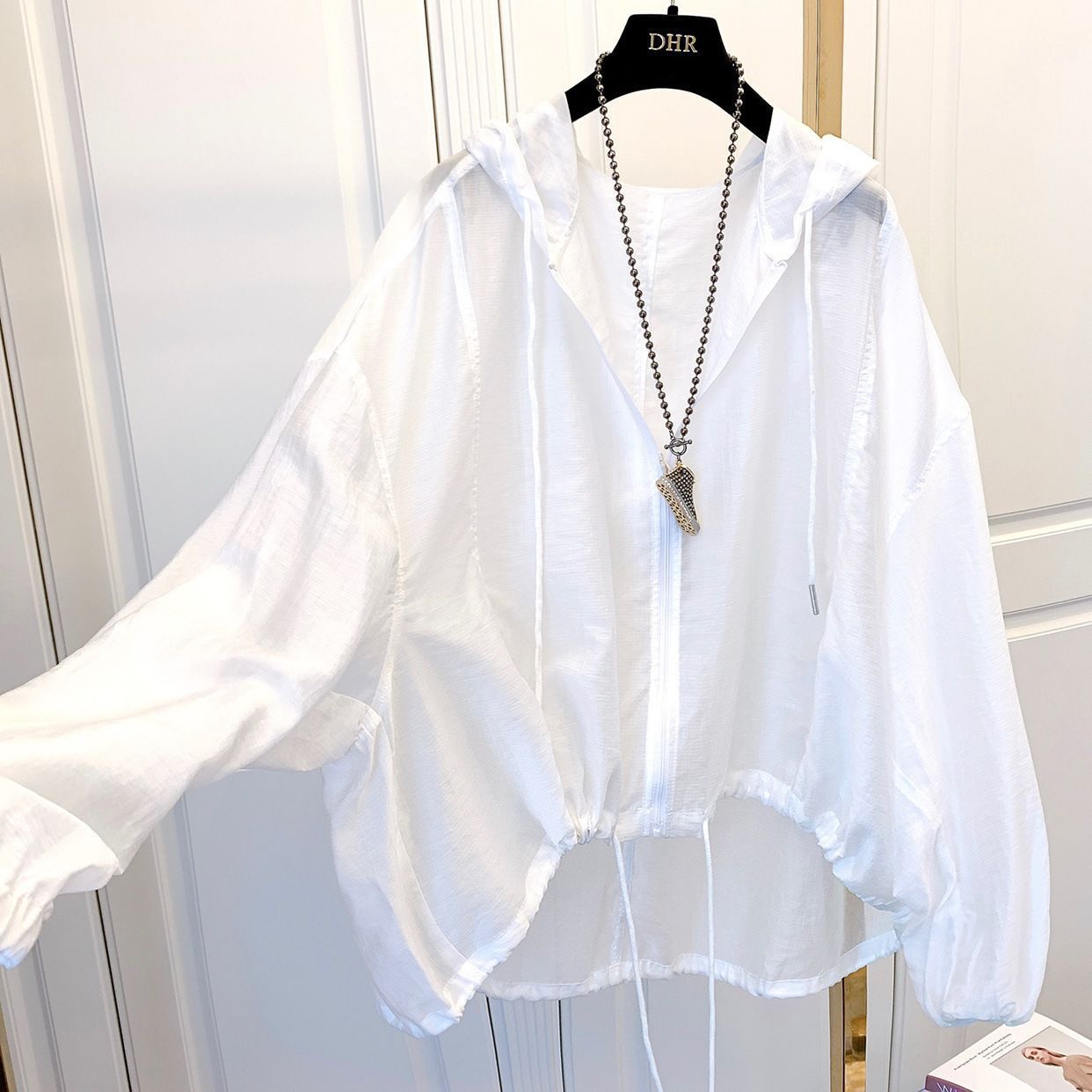New Summer Lightweight Ice Silk Sun Protection Clothing Women&