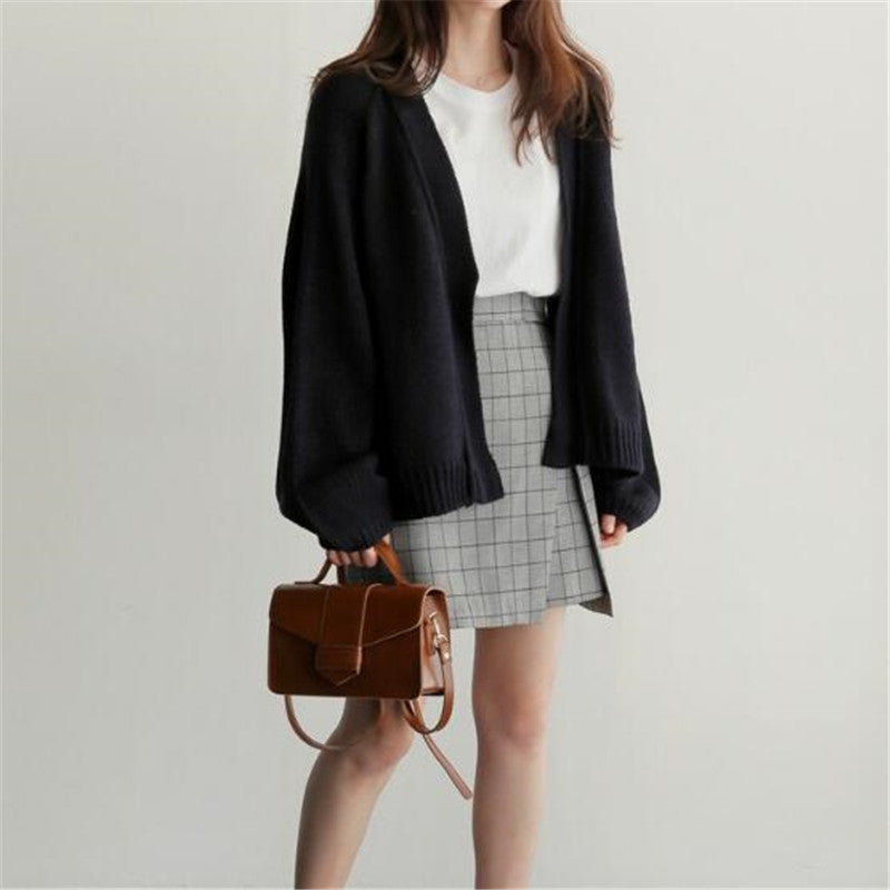 Simple short knit cardigan Limorista