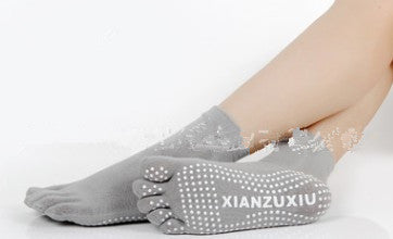 Slip Yoga Socks 5 Toes Socks Letter Print Massage Exercise Short Tube High-quality Cotton Socks Limorista