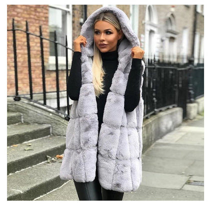 Hooded fur vest Limorista