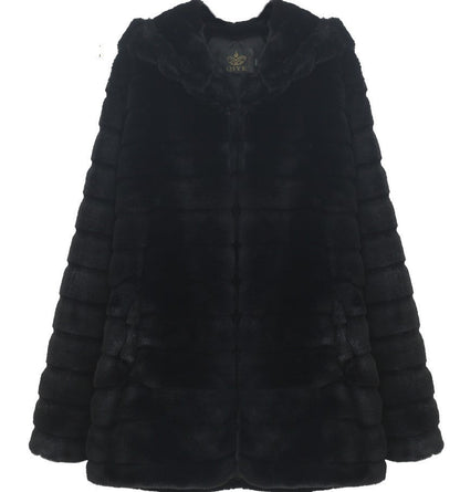 Plush padded hooded lady mink short fur coat Limorista