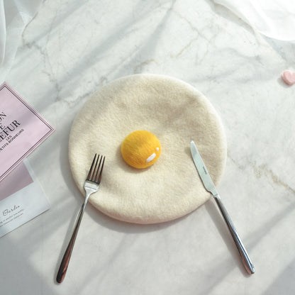 Poached egg beret Limorista