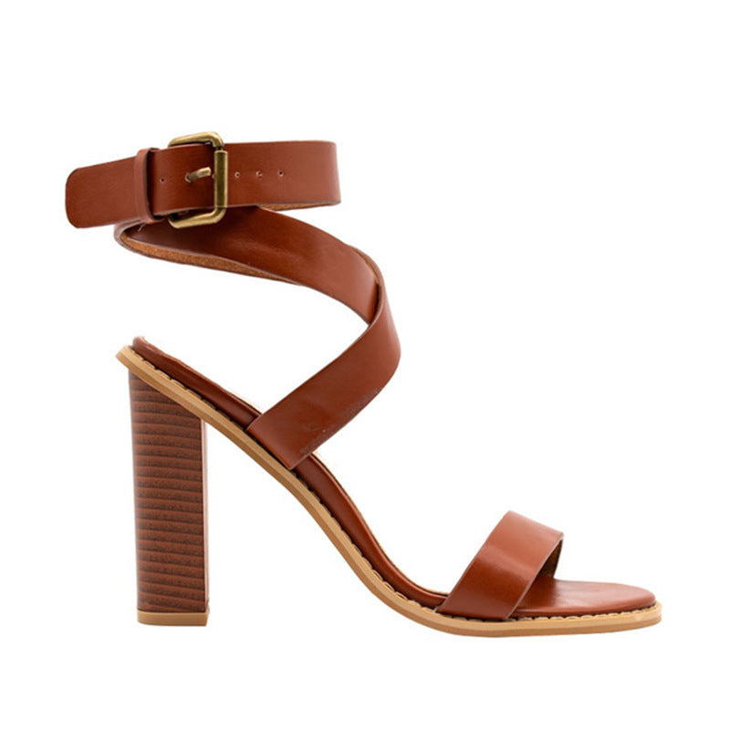 Plus-size sandals for women with chunky heels Limorista