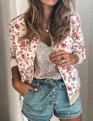 Incredibly beautiful and cozy jacket with a floral pattern Limorista