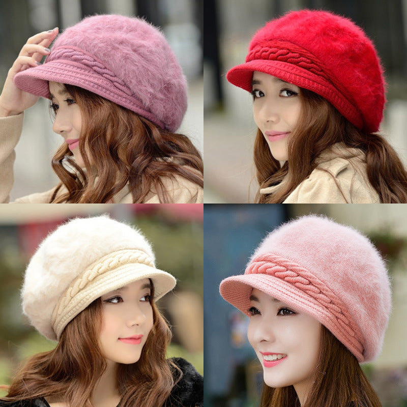 Ladies winter knitted beret Limorista