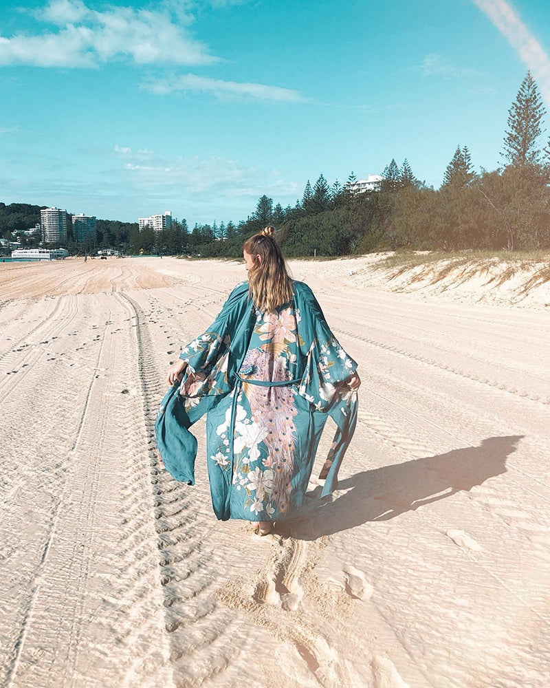 Women‘s peacock cardigan Limorista