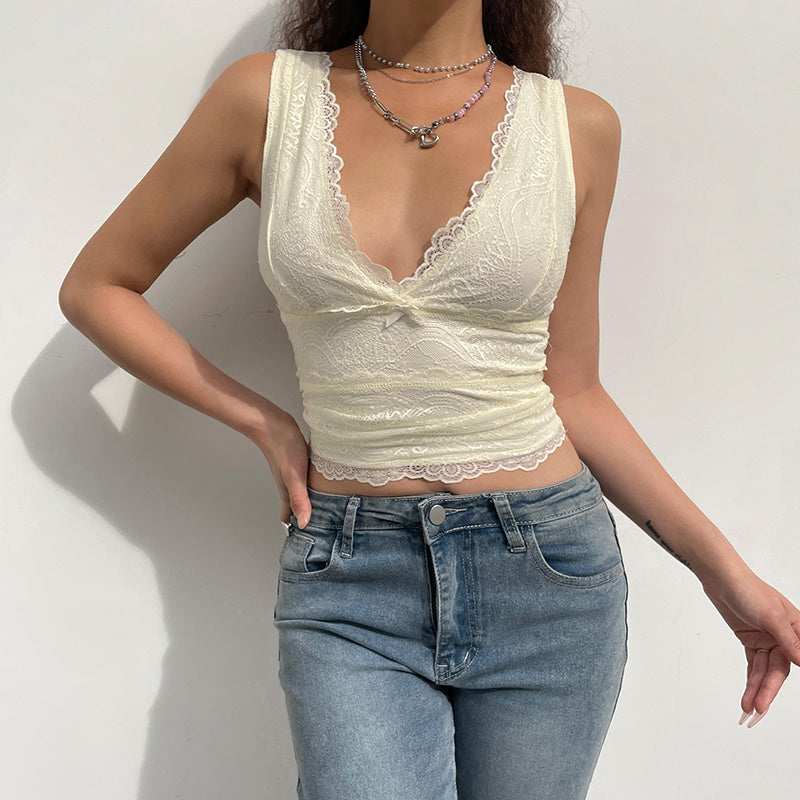 Double Layer Vest With Large V-neck Lace Limorista