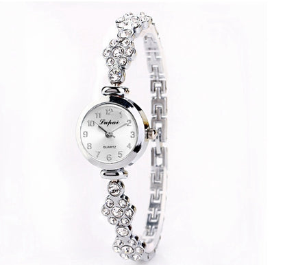 Brand hot selling pearl series fashion watch wholesale temperament women watch fashion quartz watch fashion bracelet watch woman Limorista