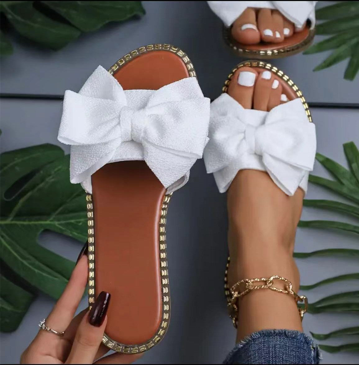 Flat Bottom Rhinestone Bowknot Slippers Women&