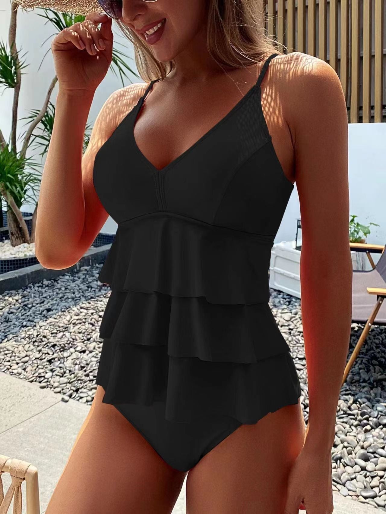 Conservative Multi-layer Ruffle Swimsuit Limorista