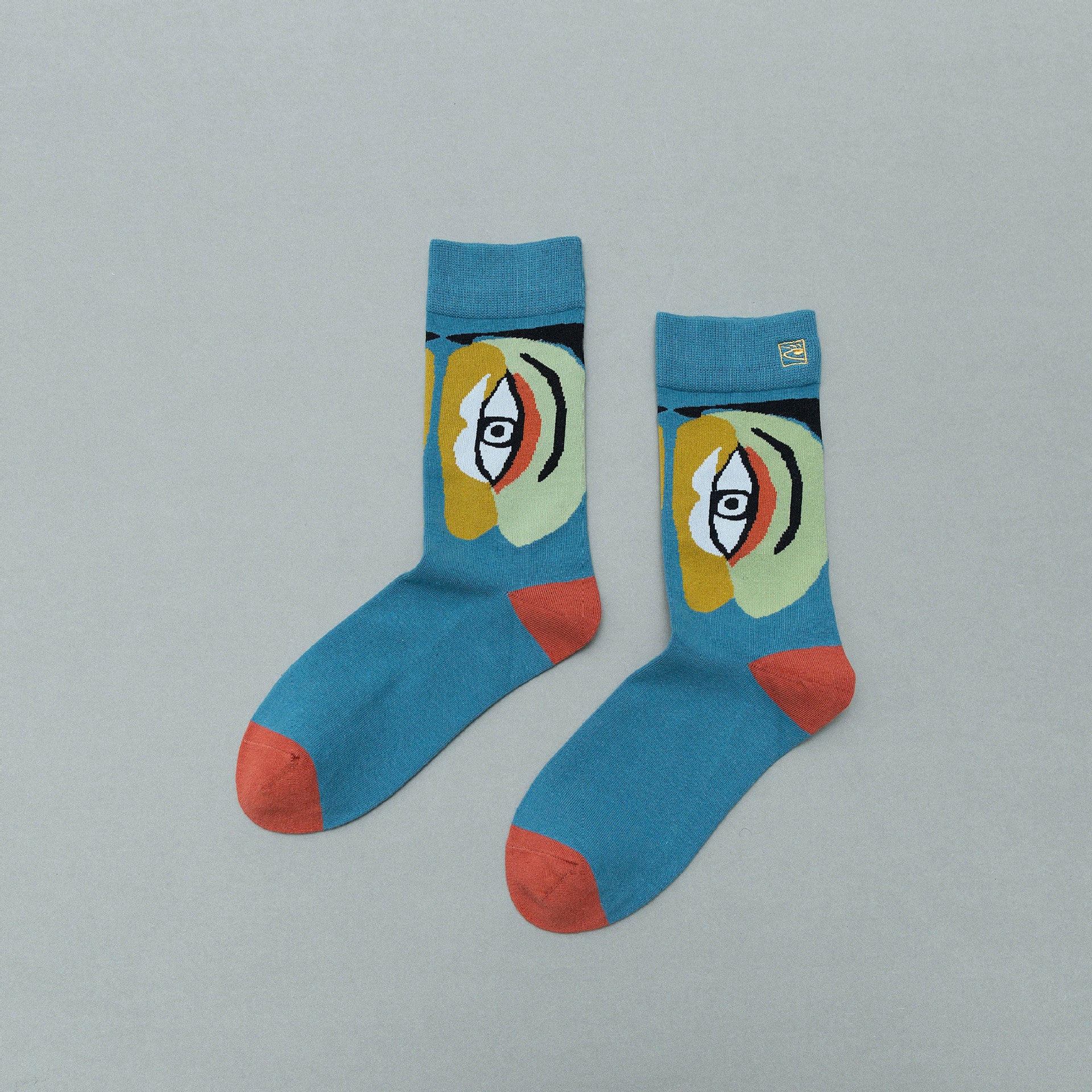 Personality contrast color graffiti character in tube socks Street style fashion cotton socks Limorista