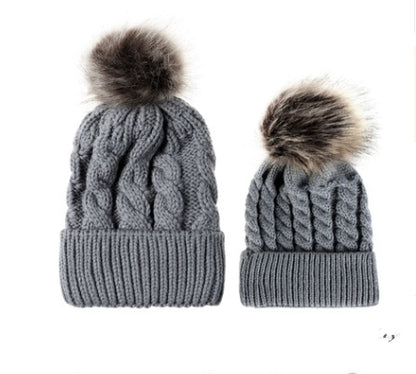 Autumn and winter ball twist knit hat Warm female parent-child imitation braid hair ball wool cap Limorista