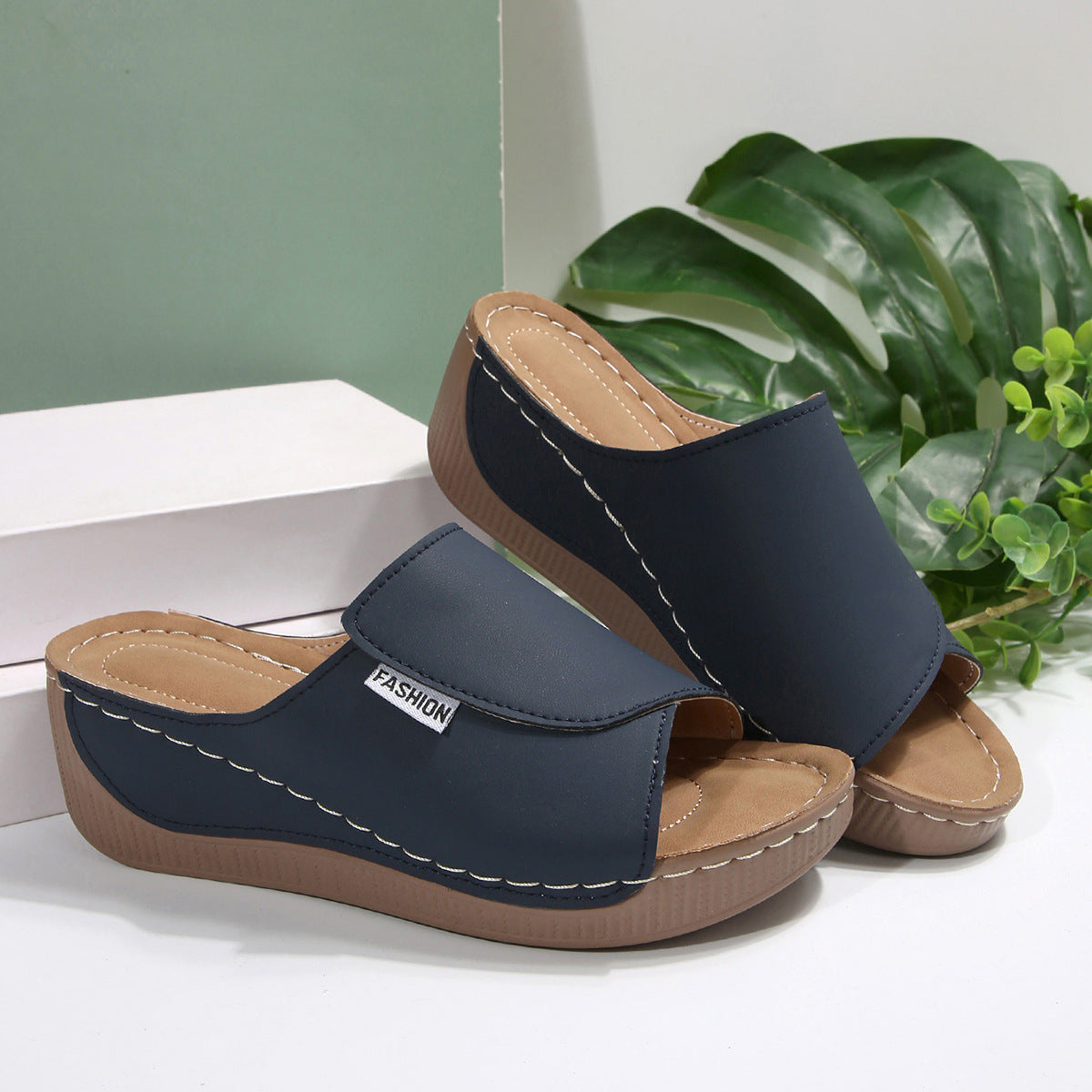 Simple Stylish Peep Toe Wedge Slippers Limorista