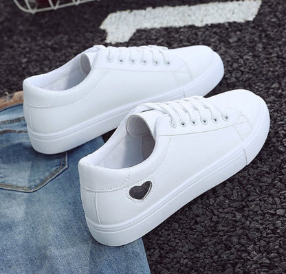 Fashion New Woman PU Leather Shoes Ladies Breathable Cute Heart Flats Casual Shoes White Sneakers Limorista