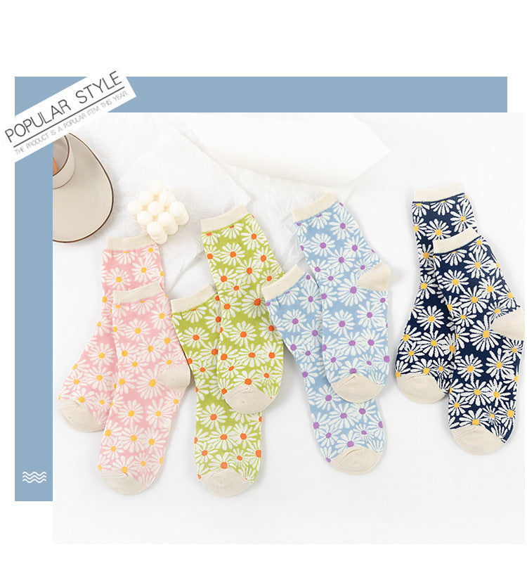 Winter Creative Small Daisy Flower Women&