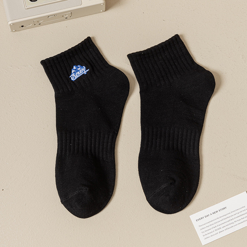Black And White Embroidered Shark Pure Cotton Sweat Absorbing Athletic Socks Limorista