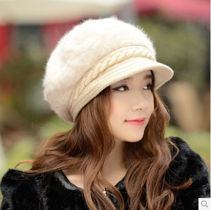 Ladies winter knitted beret Limorista