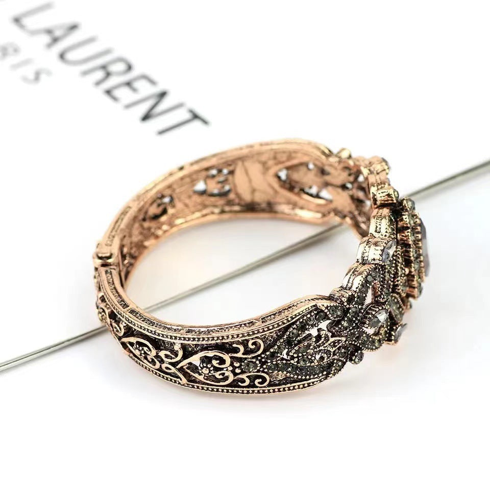Vintage Bracelet Alloy Fashion Gray And Lake Blue Limorista