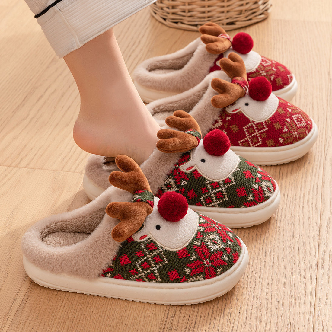 Cute Christmas Elk Plush Slippers Winter Ins Fashion Non-slip Floor Bedroom Home Slippers For Women Fuzzy House Shoes Limorista