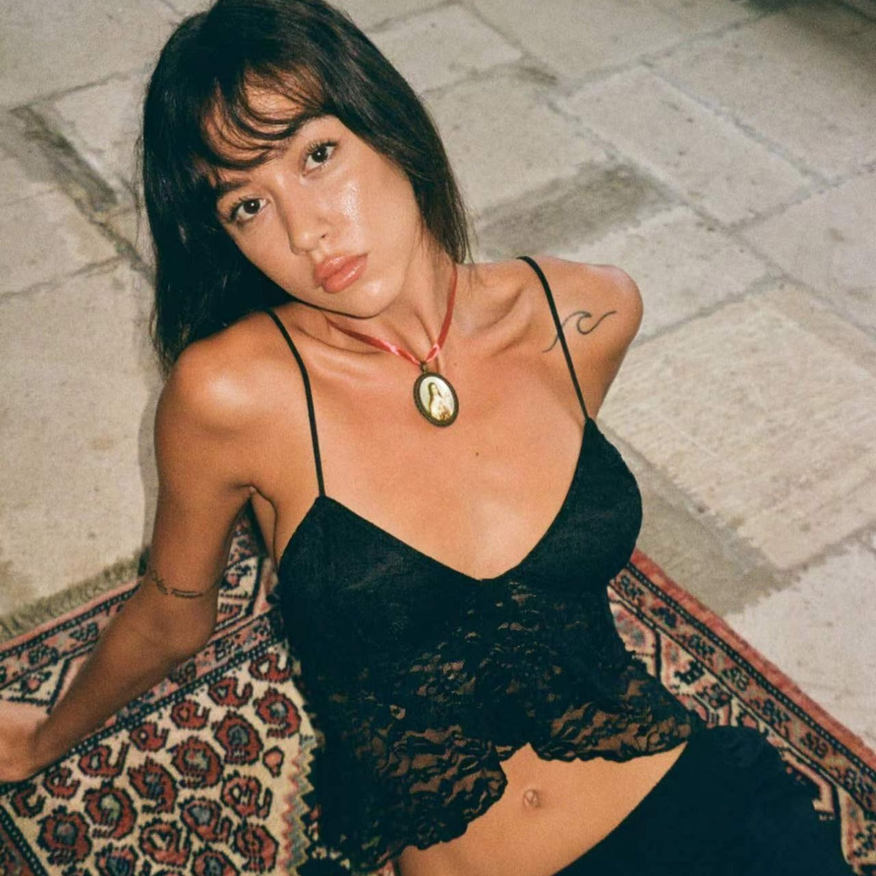 2023 European And American Sexy Lace Top With Narrow Straps Limorista