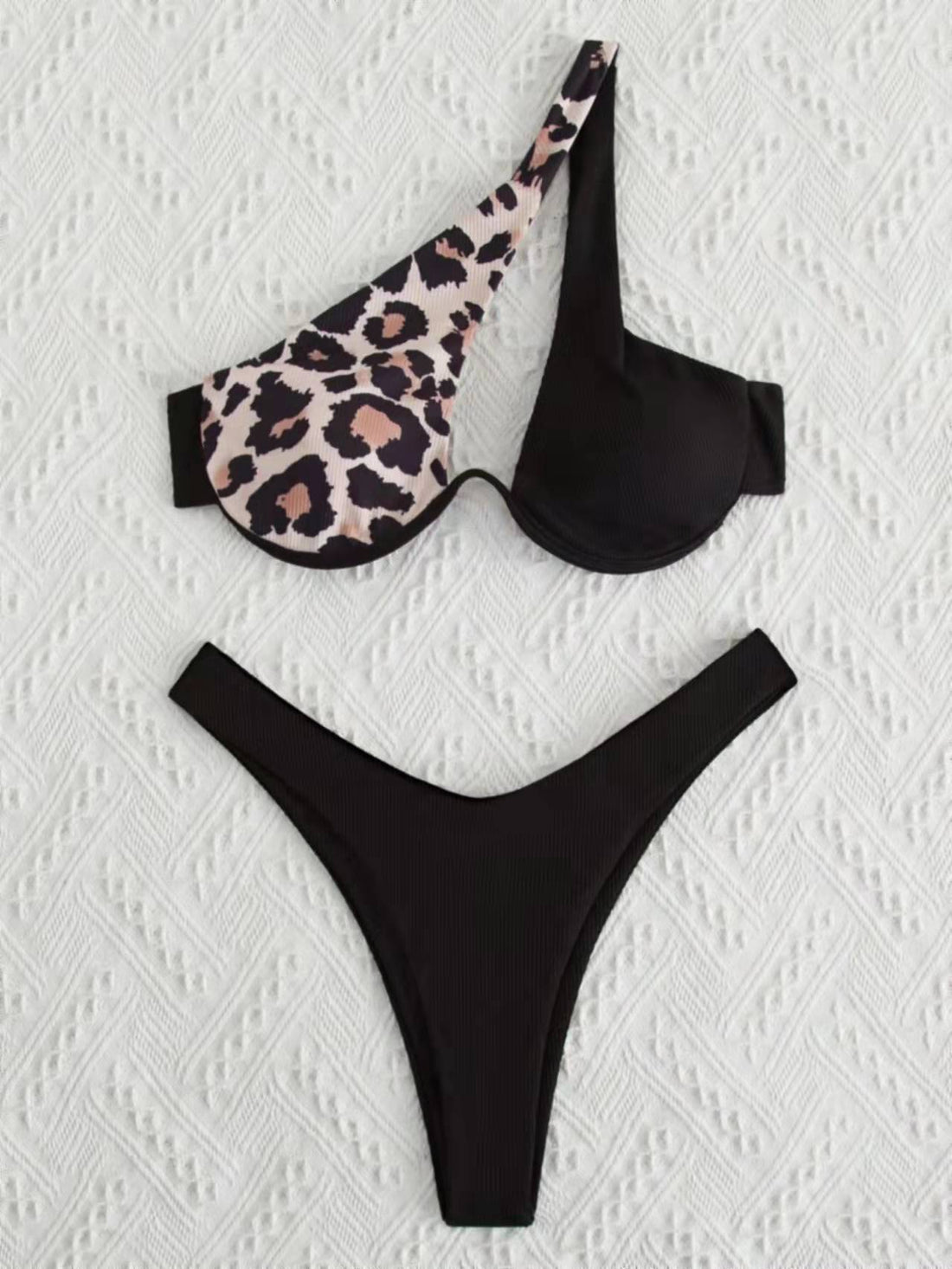 Ladies Split Swimsuit Solid Color One Shoulder Underwire Bikini Limorista