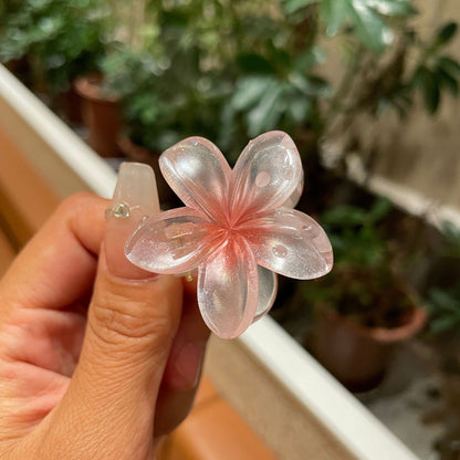 4CM Plumeria Rubra Grip Flower Barrettes Female Limorista