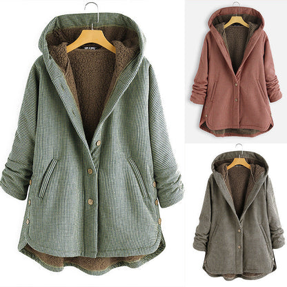 Buttoned Solid Hooded Jacket Limorista