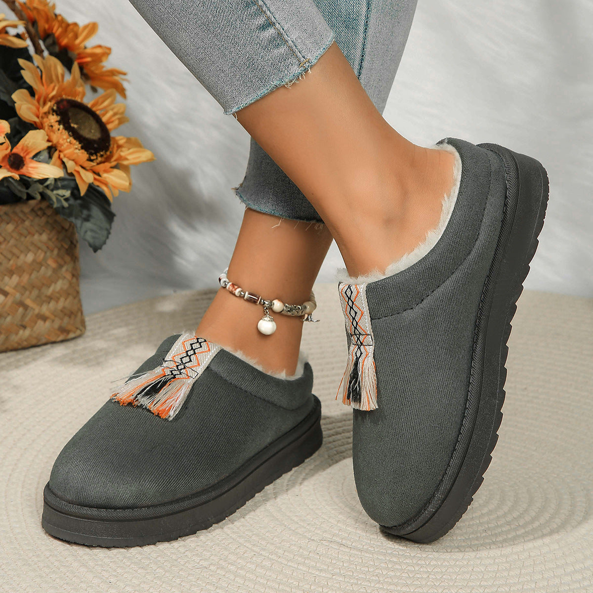 Winter Plush Home Slippers Fashion Round Toe Flat Suede Garden Shoes Indoor Warm Floor Bedroom Slipper For Women Limorista